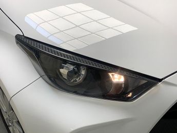 Toyota Yaris 1.5 VVT-h Icon E-CVT (116 ps) - BLUETOOTH - AIR CON - KEYLESS ST