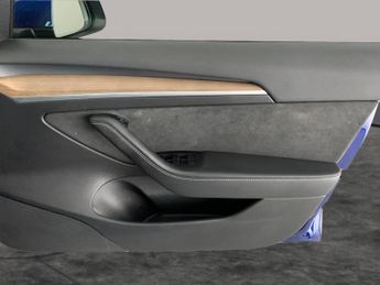 Tesla Model 3 Standard Range Plus RWD (241 bhp) - AUTO PARK - LED - REVERSE CA