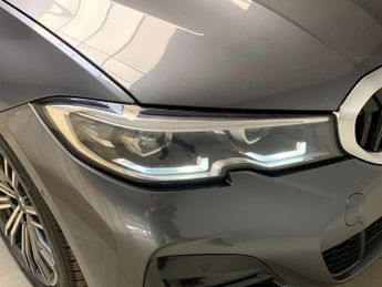 BMW 3 Series 2.0 330e 12kWh M Sport Plug-in xDrive (292 ps) - LEATHER - INTER