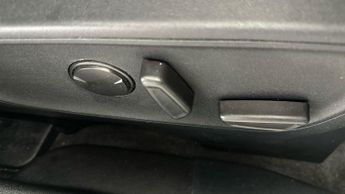 Ford Kuga 2.5 EcoBoost Duratec 14.4kWh ST-Line X Plug-in CVT (225 ps) - HE