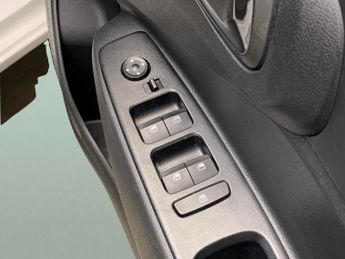 Hyundai i10 1.2 SE Connect (84 ps) - BLUETOOTH - CRUISE - CLIMATE CONTROL