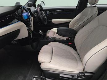 Mini Electric Hatch Cooper SE 32.6kWh Level 3 (184 ps) - REVERSE CAM - HEATED SEATS