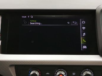 Audi A1 1.0 TFSI 30 S line Sportback S Tronic (116 ps) - DRIVING MODES