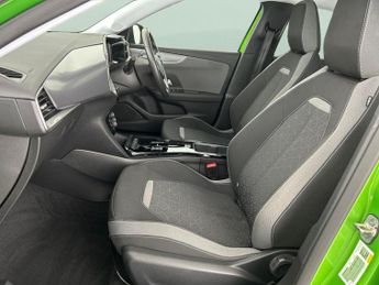 Vauxhall Mokka Electric 50kWh SE Nav Premium (136 ps) - LANE DEPARTURE  - BLUETOOTH