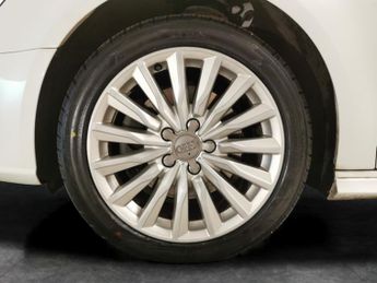 Audi A3 1.4 TFSI e-tron Sportback Plug-in e-S Tronic 8.8kWh (204 ps) - A