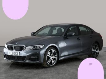 BMW 330 2.0 330e 12kWh M Sport Plug-in (292 ps) - CARPLAY - DRIVING ASSI