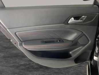 Peugeot 308 1.5 BlueHDi GT EAT (130 ps) - REVERSE CAM - NAV - BLUETOOTH