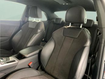 Audi A5 2.0 TFSI 40 S line Coupe S Tronic (190 ps) - HEATED SEATS - DAB 