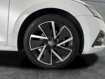 Skoda Octavia 1.4 TSI iV 13kWh SE Technology Plug-in DSG (204 ps) - SMARTLINK 