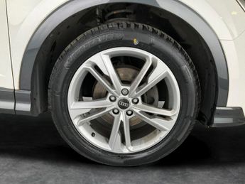 Audi Q3 2.0 TDI 35 S line Sportback S Tronic (150 ps) - SPORTS SEATS - B