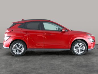 Hyundai Kona 64kWh Premium (10.5kW Charger) (204 ps) - HEATED SEATS - HEATED 