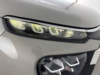 Citroen C3 1.2 PureTech PLUS EAT6 (110 ps) - BLUETOOTH - DIGITAL CLIMATE CO