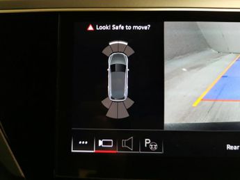 Audi e-tron 55 Technik quattro 95kWh (11kW Charger) (408 ps) - ADJUSTABLE SU