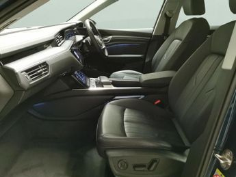 Audi e-tron 55 Technik quattro 95kWh (11kW Charger) (408 ps) - ADJUSTABLE SU
