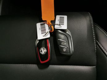 MG MG ZS 44.5kWh Exclusive (143 ps) - CARPLAY - KEYLESS ENTRY - LED