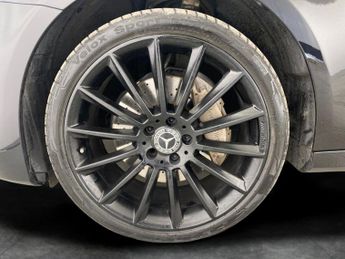 Mercedes-Benz E Class 2.0 E300dh MHEV AMG Line Night Edition (Premium Plus) G-Tronic+ 