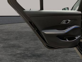 BMW 3 Series 2.0 330e 12kWh SE Pro Plug-in (292 ps) - AUTO HEADLIGHTS - DAB