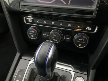 Volkswagen Passat 1.4 TSI GTE Advance Plug-in DSG (218 ps) - PAN ROOF - PRO NAV