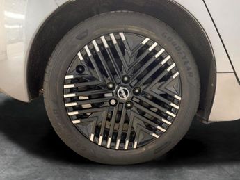 Nissan Leaf 39kWh N-Connecta (150 ps) - LANE DEPARTURE  - BLUETOOTH - PARK S
