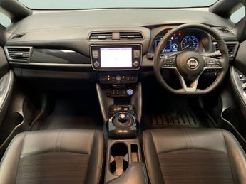 Nissan Leaf 39kWh N-Connecta (150 ps) - LANE DEPARTURE  - BLUETOOTH - PARK S