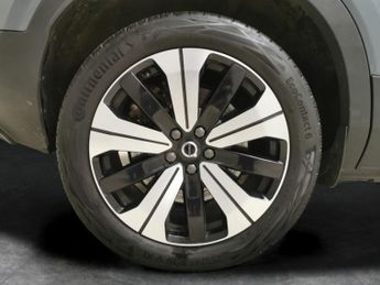 Volvo C40 Recharge 69kWh Plus (231 ps) - LED - NAV - HEATED STEERING
