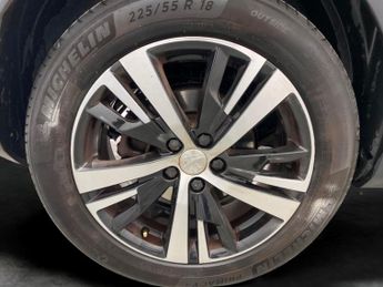 Peugeot 3008 1.6 13.2kWh GT Plug-in e-EAT (225 ps) - BLIND SPOT ASSIST - LANE