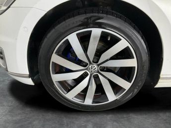 Volkswagen Passat 1.4 TSI GTE Advance Plug-in DSG (218 ps) - PAN ROOF - PRO NAV