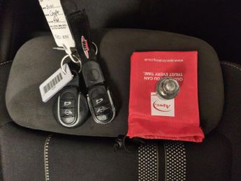 Mini Convertible 1.5 Cooper Sport Convertible Steptronic (136 ps) - DINAMICA-CLOT