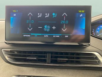Peugeot 3008 1.6 13.2kWh GT Plug-in e-EAT (225 ps) - BLIND SPOT ASSIST - LANE