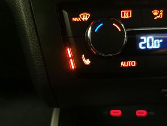 Seat Arona 1.0 TSI FR Red Edition DSG (110 ps) - CLIMATE CONTROL - PRIVACY 