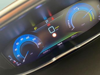Peugeot 3008 1.6 13.2kWh GT Plug-in e-EAT (225 ps) - BLIND SPOT ASSIST - LANE