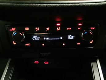 Seat Arona 1.0 TSI FR Red Edition DSG (110 ps) - CLIMATE CONTROL - PRIVACY 