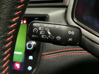 Seat Arona 1.0 TSI FR Red Edition DSG (110 ps) - CLIMATE CONTROL - PRIVACY 