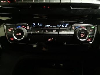 BMW X1 2.0 20d Sport xDrive (190 ps) - NAV - SEATS - SLIDING REAR BENCH