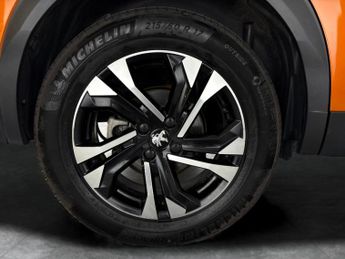 Peugeot E-2008 50kWh Allure Premium (7kW Charger) (136 ps) - LANE DEPARTURE  - 