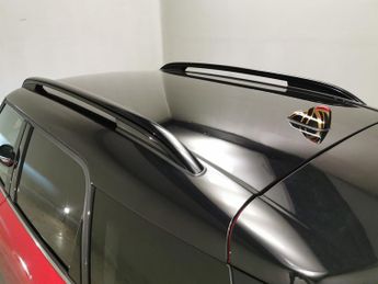 Mini Countryman 1.5 Cooper (136 ps) - CLIMATE CONTROL