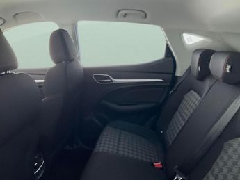 MG MG ZS 72.6kWh SE Long Range (156 ps) - SURROUND VIEW - REVERSE CAM - N