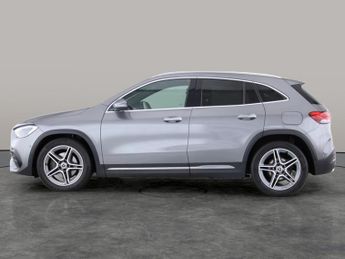 Mercedes-Benz GLA 1.3 GLA180 AMG Line (Premium Plus) 7G-DCT (136 ps) - ACTIVE LANE
