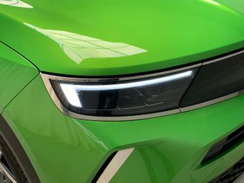 Vauxhall Mokka Electric 50kWh Elite Nav Premium (136 ps) - REVERSE CAM - HEATED SEATS -