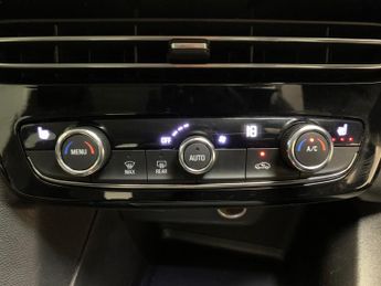 Vauxhall Mokka Electric 50kWh Elite Nav Premium (136 ps) - REVERSE CAM - HEATED SEATS - 