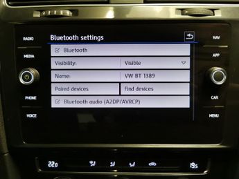 Volkswagen E-golf 35.8kWh e-Golf (136 ps) - CLIMATE CONTROL - DAB - USB AUDIO