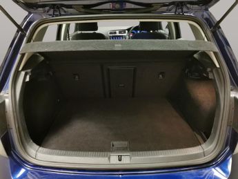 Volkswagen E-golf 35.8kWh e-Golf (136 ps) - CLIMATE CONTROL - DAB - USB AUDIO