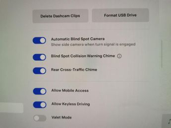 Tesla Model Y (Dual Motor) Long Range 4WDE (384 bhp) - HEATED STEERING