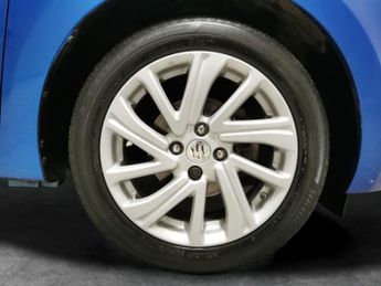 Suzuki Swift 1.2 Dualjet MHEV SZ-T CVT (83 ps) - BLUETOOTH - SPEED LIMIT RECO