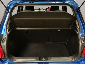 Suzuki Swift 1.2 Dualjet MHEV SZ-T CVT (83 ps) - BLUETOOTH - SPEED LIMIT RECO