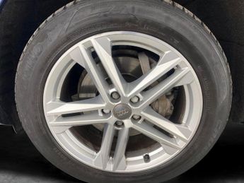 Audi Q5 2.0 TDI 40 S line S Tronic quattro (190 ps) - SPORTS SEATS - DAB
