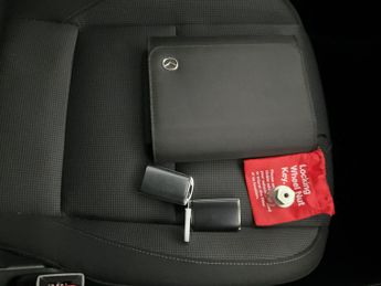 Mazda CX-30 2.0 e-SKYACTIV G MHEV Sport Lux (122 ps) - NAV - HEATED SEATS