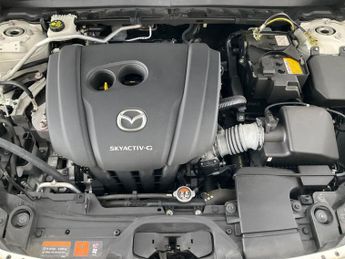 Mazda CX-30 2.0 e-SKYACTIV G MHEV Sport Lux (122 ps) - NAV - HEATED SEATS