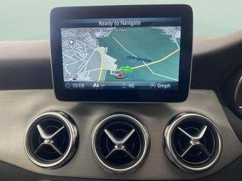 Mercedes-Benz GLA 1.6 GLA180 AMG Line Edition 7G-DCT (122 ps) - KEYLESS-GO - BLUET