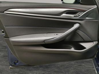 BMW 5 Series 2.0 520d MHT M Sport Touring Steptronic (190 ps) - MF INSTRUMENT